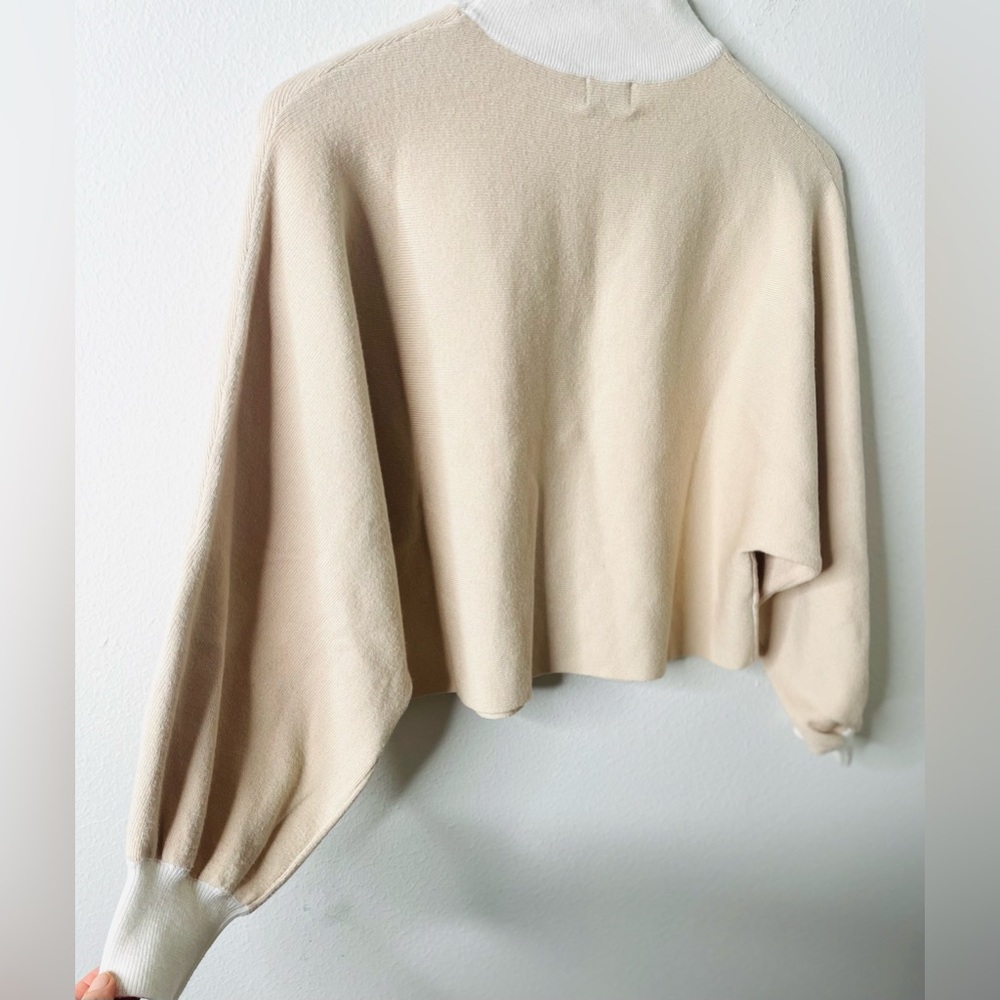 YLLW the Label cropped mock neck sweater - Picture 6 of 7